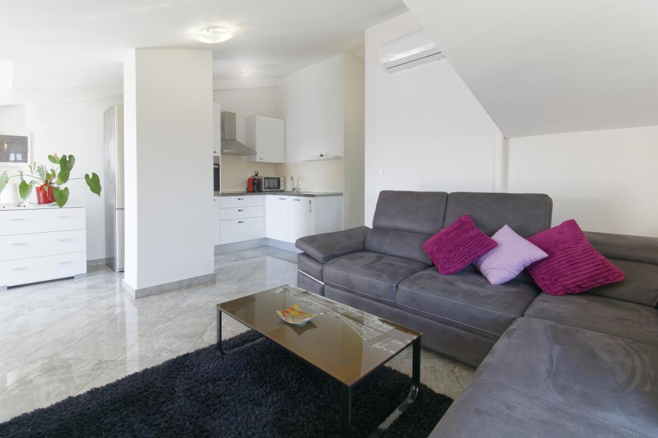 Apartments Goran By Rent Istria Umag Zewnętrze zdjęcie
