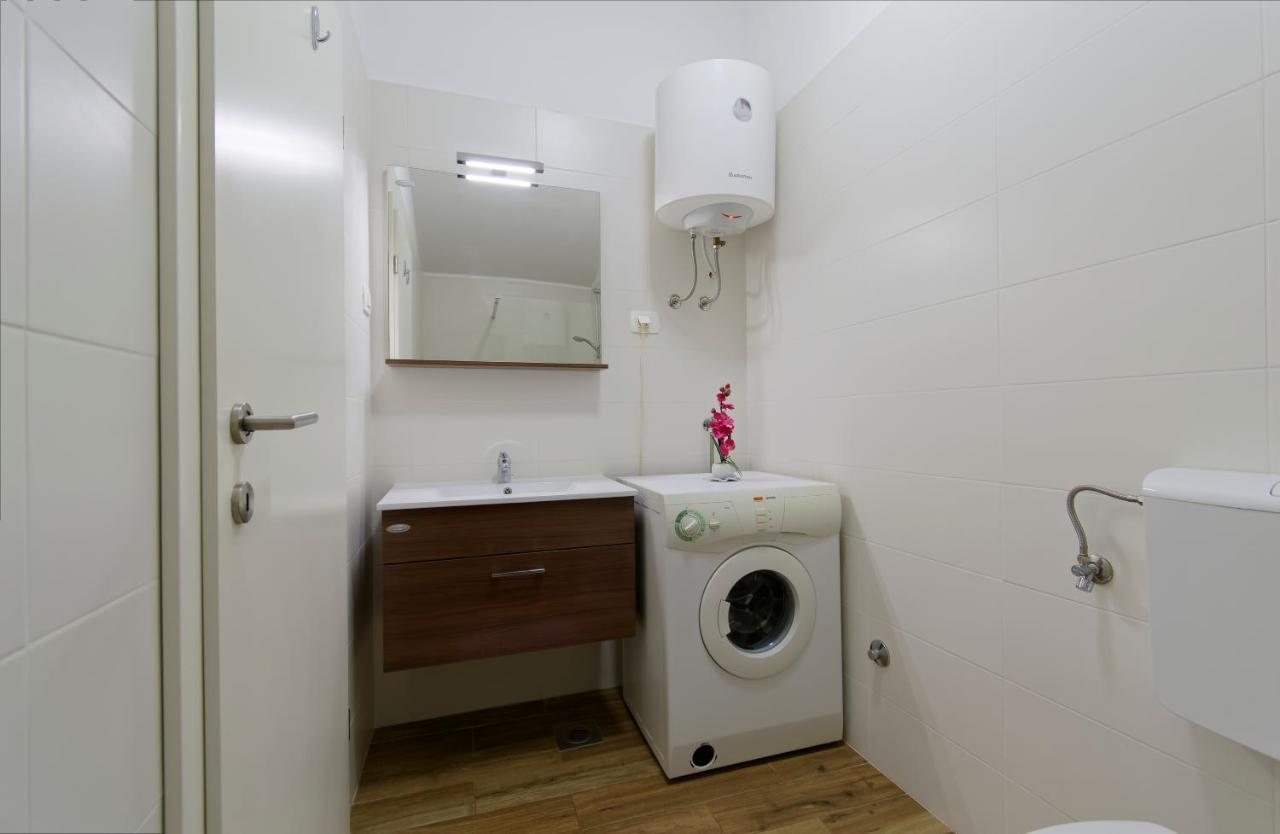 Apartments Goran By Rent Istria Umag Zewnętrze zdjęcie